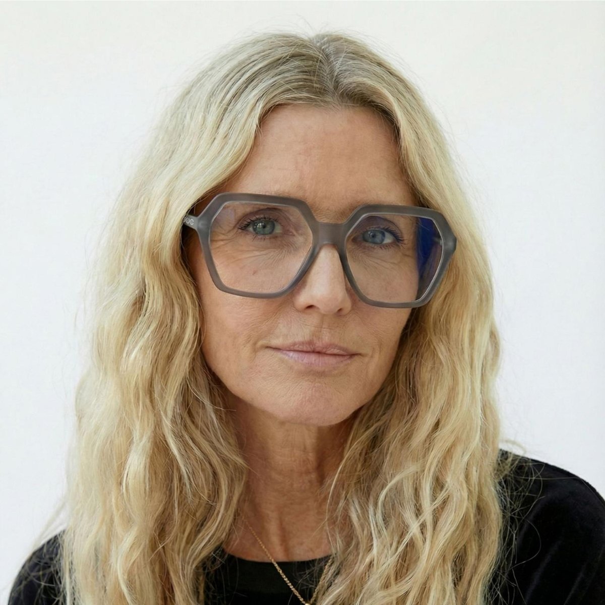 rau-readers-marie-claire-lesebrille-dark-grey-matte image 2