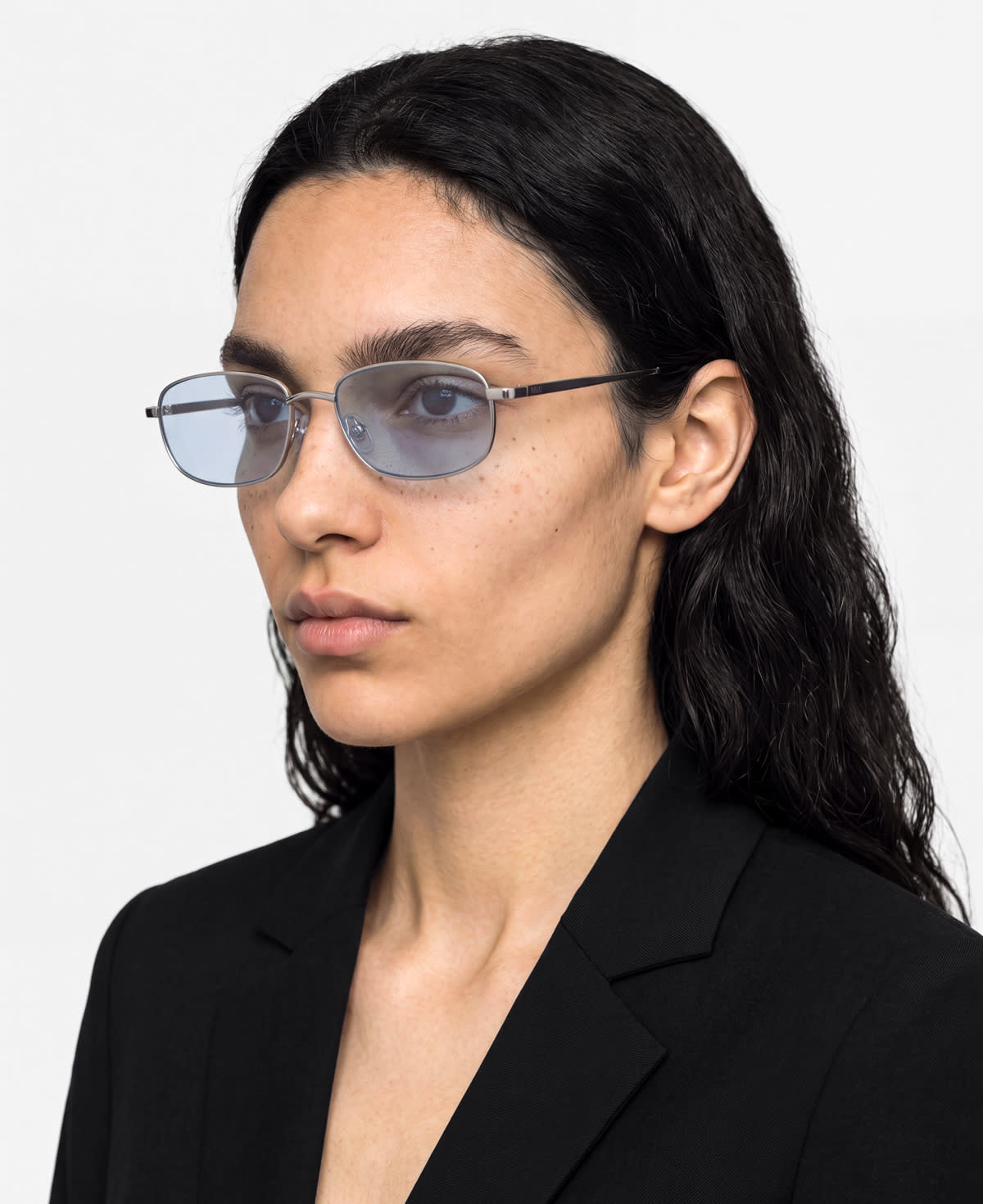 messyweekend-aven-brille-shiny-silver-soft-blue-rechteck-metall image 3