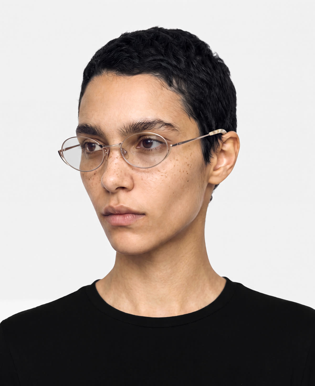 messyweekend-nomi-sonnenbrille-shiny-silver-soft-brown image 3