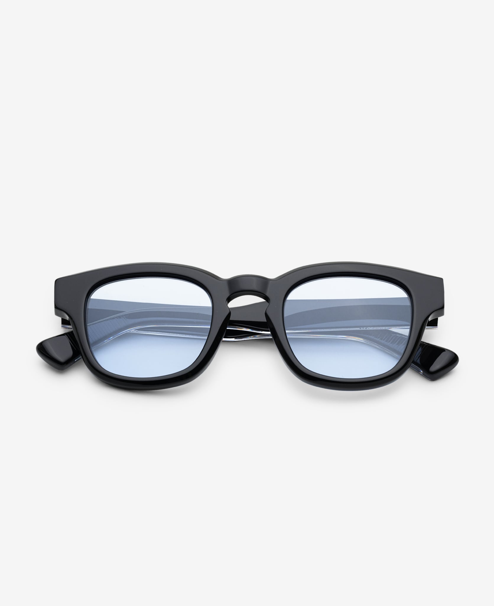 messyweekend-austin-reveal-brille-black-transparent-blue-tint image 4