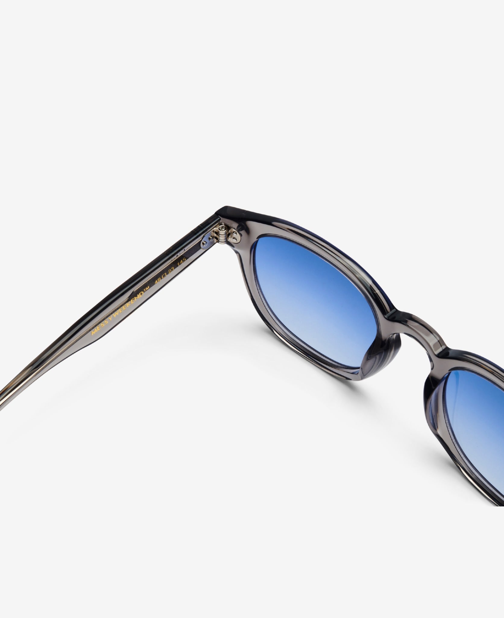 messyweekend-bille-korrektionsbrille-grey-crystal-blue image 5