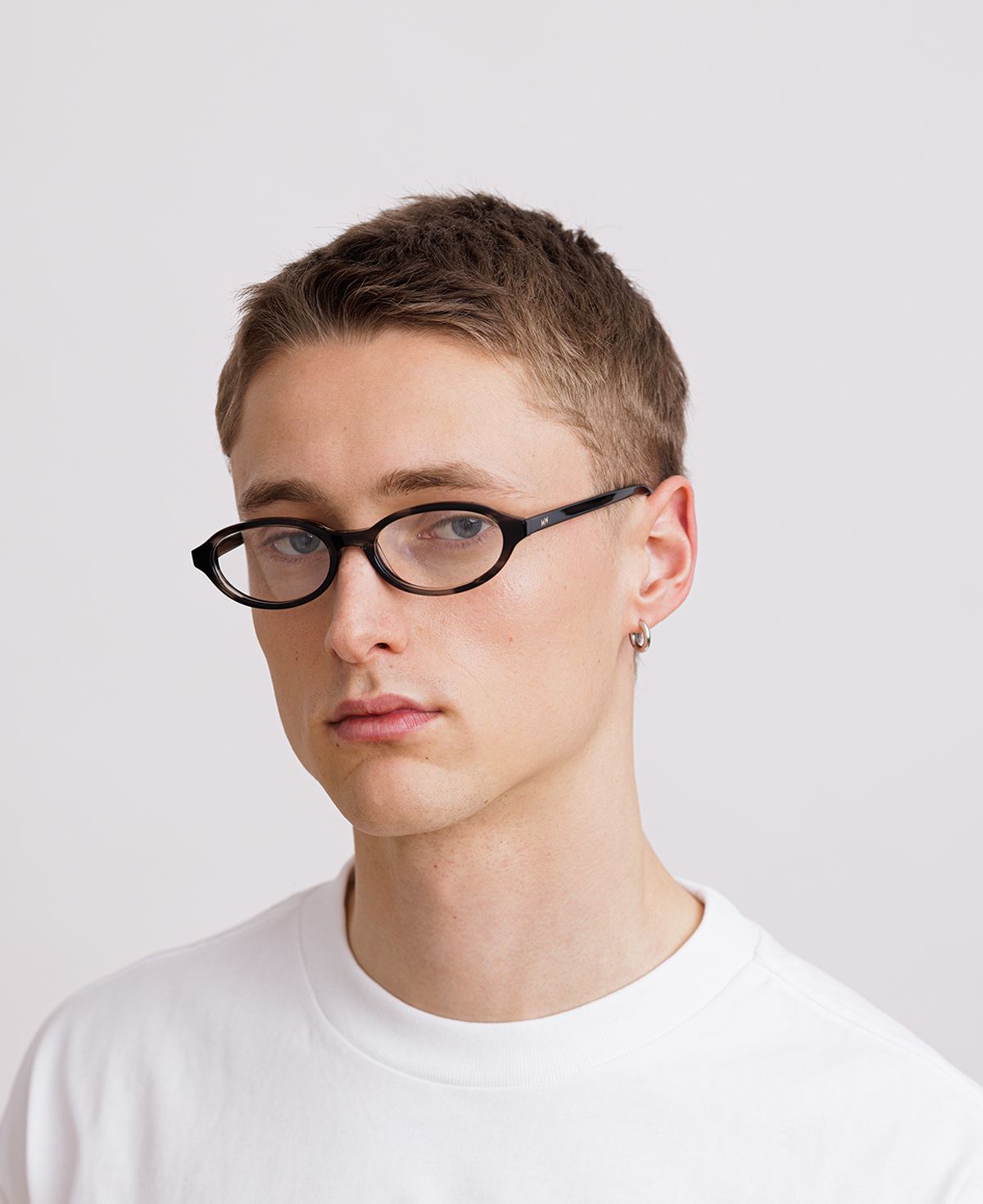 messyweekend-ivy-optics-blaulichtbrille-cloudy-grey-clear image 6