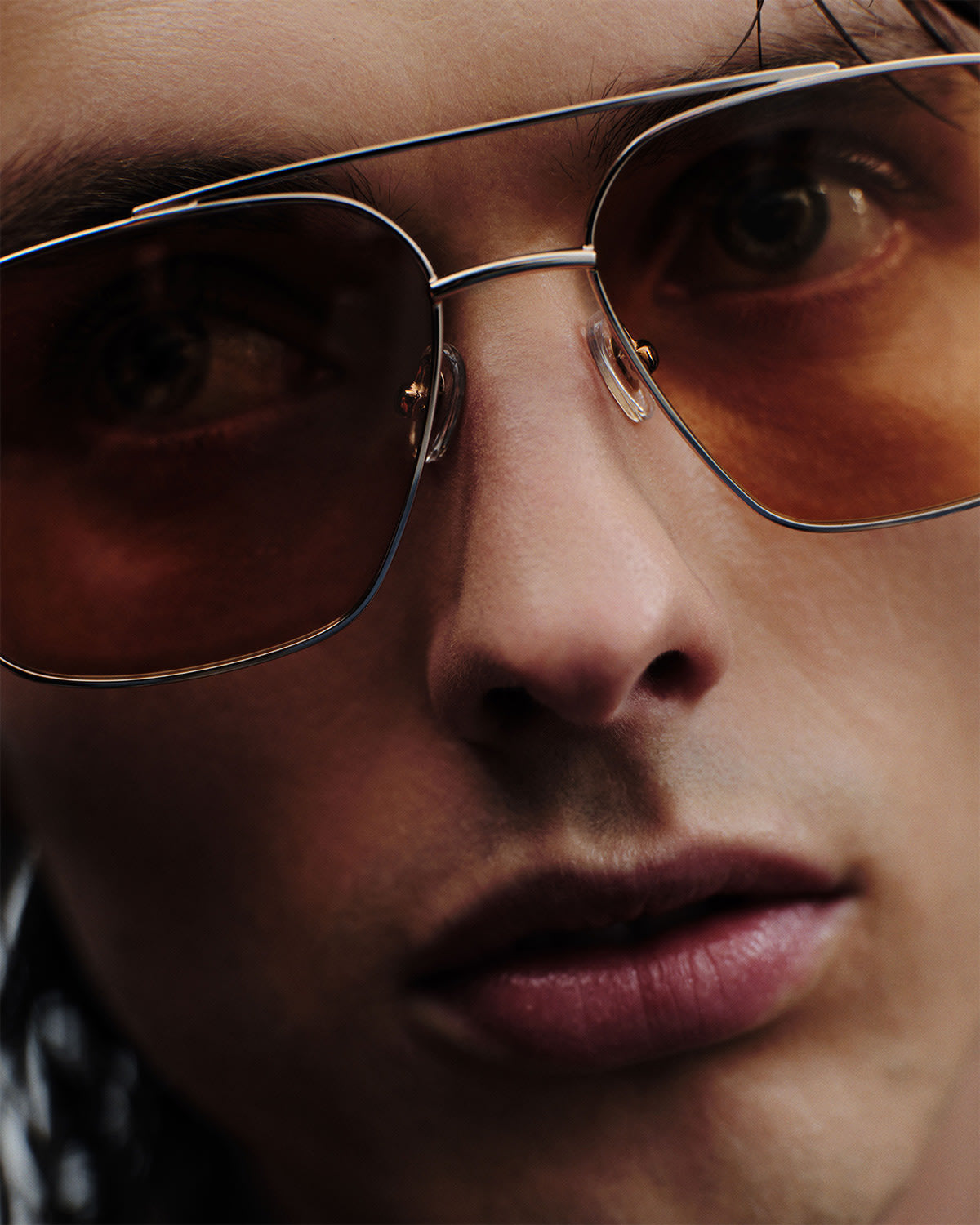 messyweekend-veo-sonnenbrille-shiny-gold-clear image 6