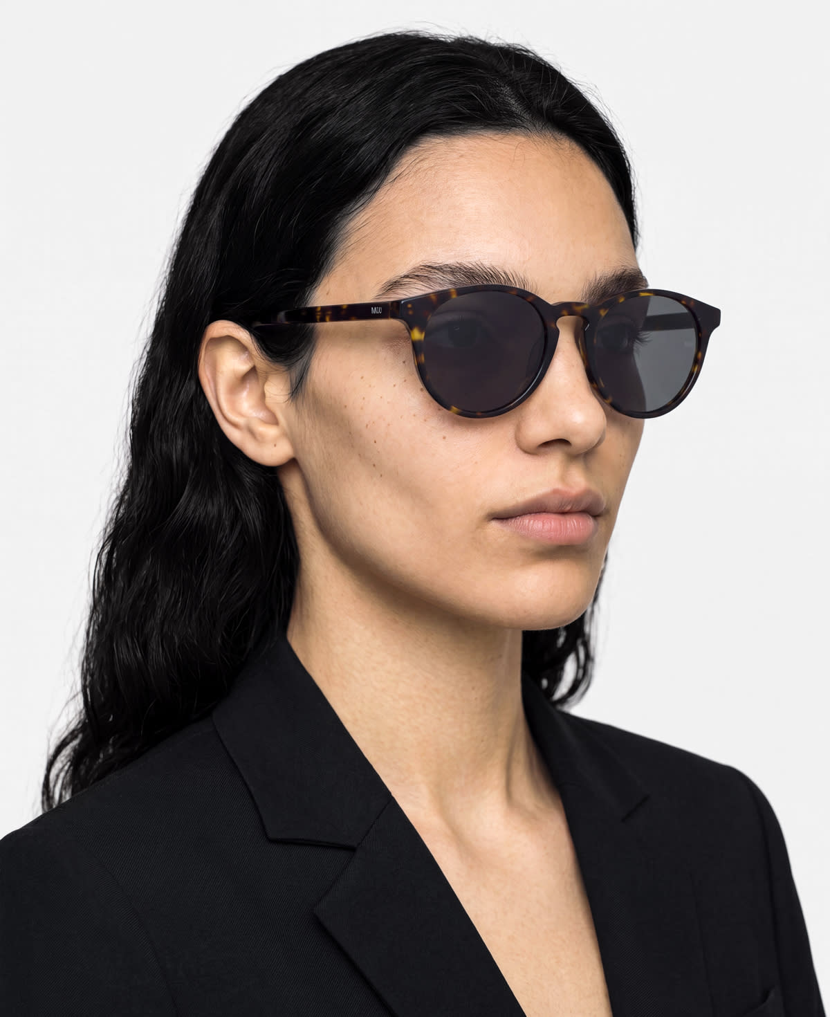 messyweekend-omi-sonnenbrille-dark-havana-deep-grey image 3
