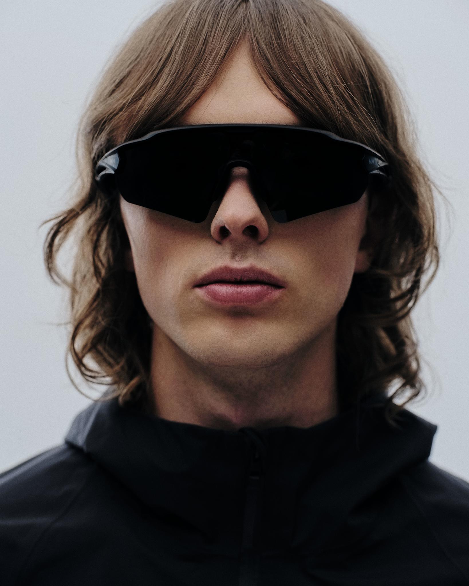 messyweekend-rapid-sport-sonnenbrille-black-orange image 6