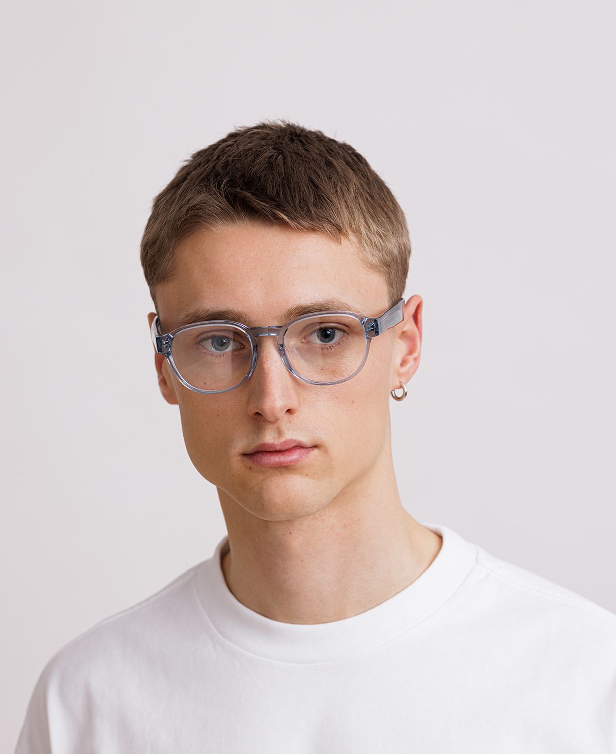 messyweekend-ryan-blaulichtbrille-transparent-blue-clear image 6