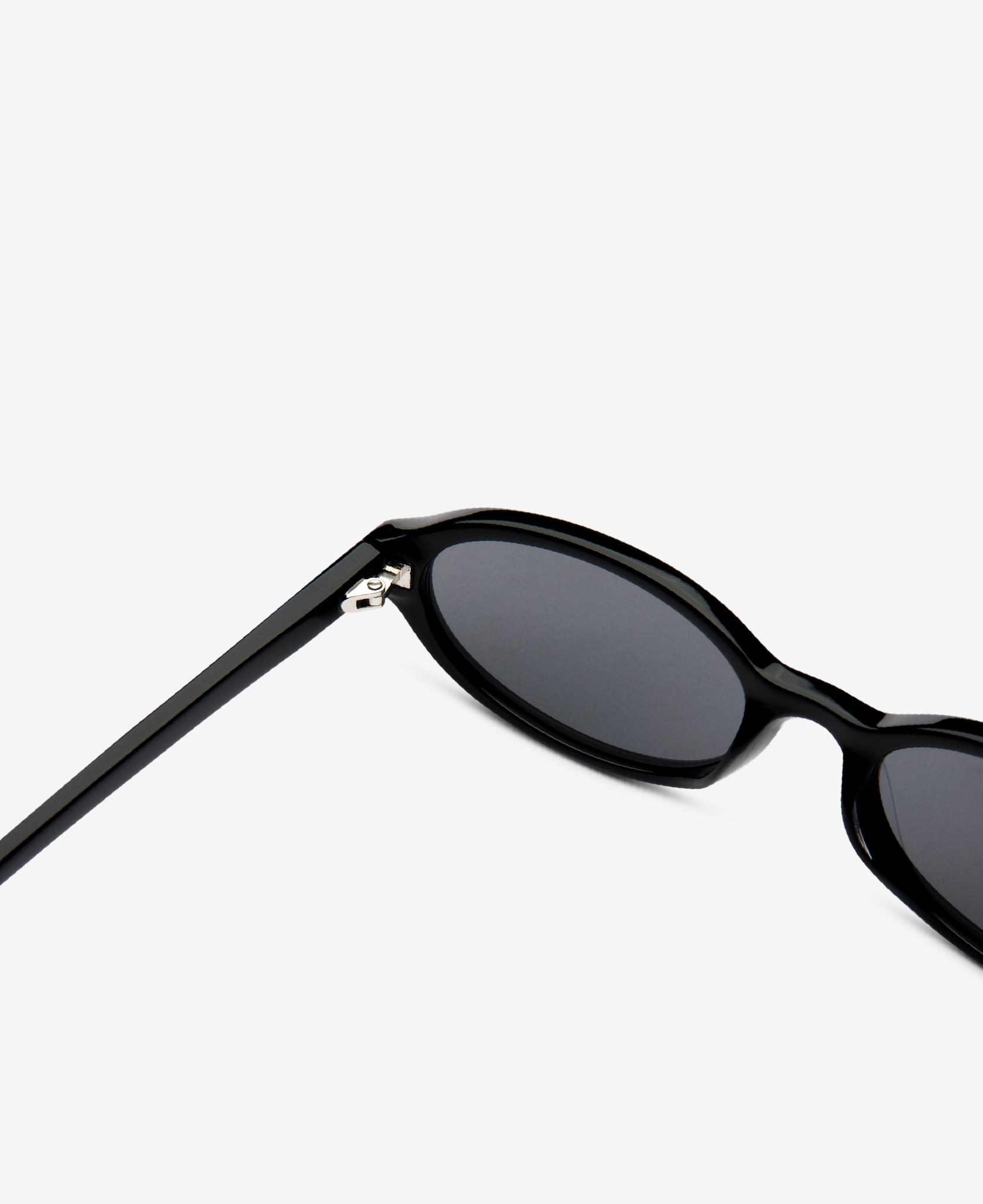 messyweekend-ivy-black-grey-sonnenbrille image 4